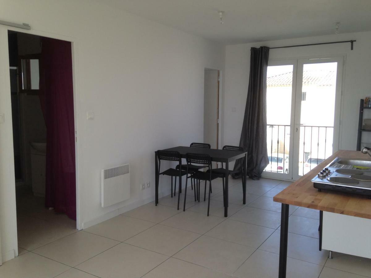 En Camargue Apartment ซาแลง-เดอ-ชิโรด์ ภายนอก รูปภาพ