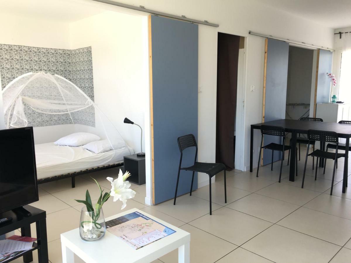 En Camargue Apartment ซาแลง-เดอ-ชิโรด์ ภายนอก รูปภาพ